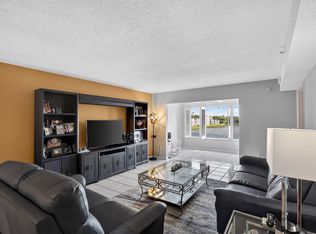 14096 HUNTINGTON POINTE Drive #305, Delray Beach, FL 33484