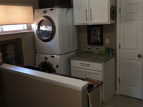 4th image of 1540 Lowell Blvd #A