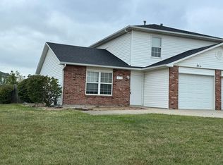 1615 High Quest Cir, Columbia, MO 65202