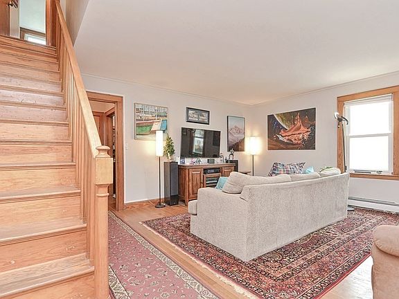 3rd image of 50 Heaton Ave