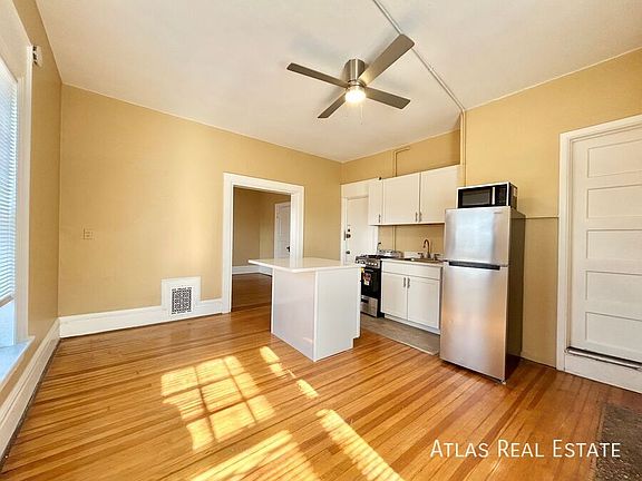 2nd image of 1220 N Corona St APT 3