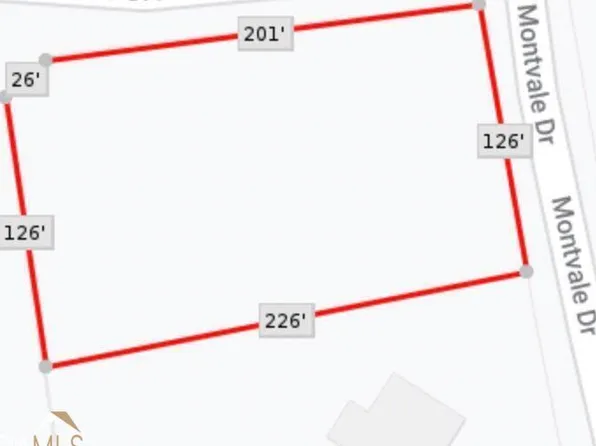 3415 Lake Crest Dr, Gainesville, GA 30506