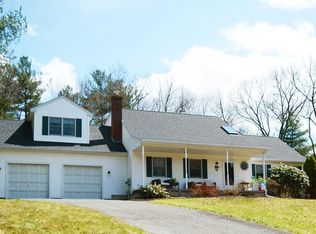 33 Indian Ridge Rd, Westfield, MA 01085