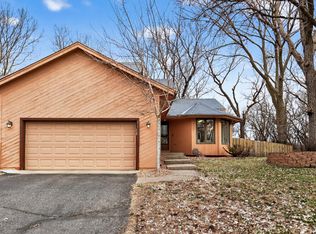 7625 138th St W, Apple Valley, MN 55124