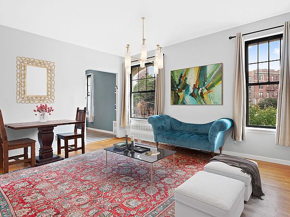 3rd image of 315 Saint Johns Pl APT 2C