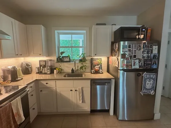 150 Lander St Floor 2, Newburgh, NY 12550