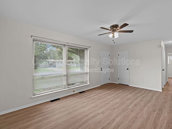 2nd image of 560 Bardot Dr