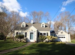 71 Shawmut Ave, Swansea, MA 02777