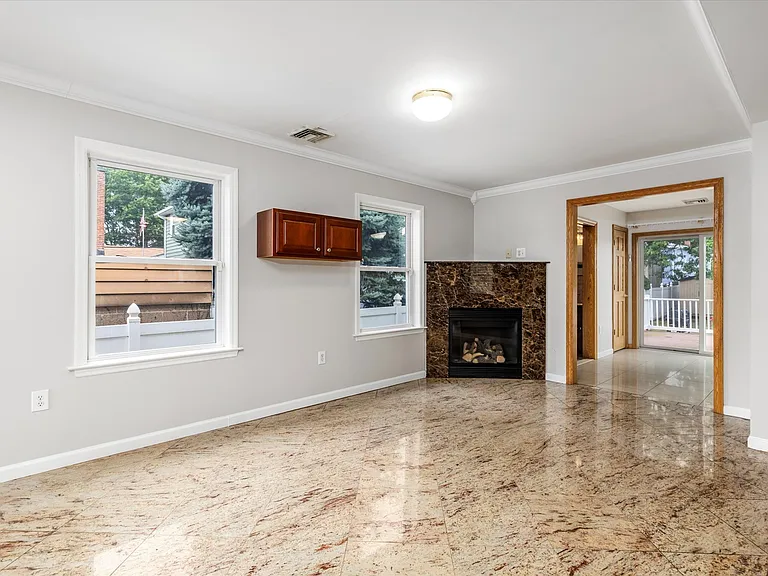 311 Page Ave — Photo 11