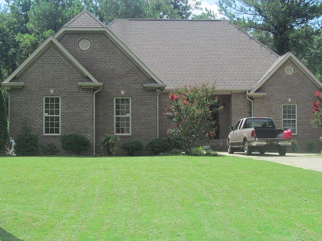 1st image of 548 Pinecrest Dr