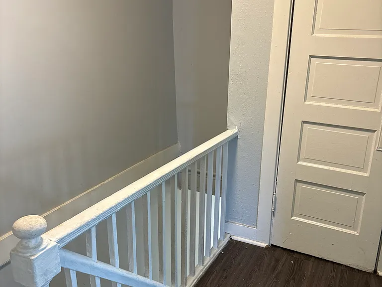 307 E Superior St — Photo 17