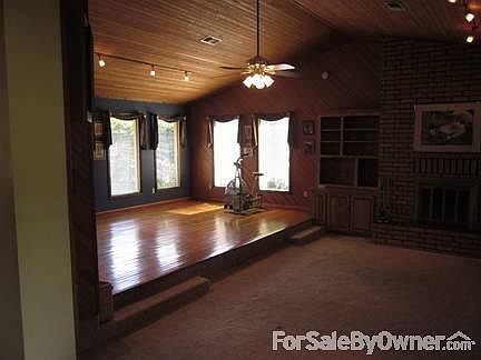 hardwood floors in dining area and foyer
