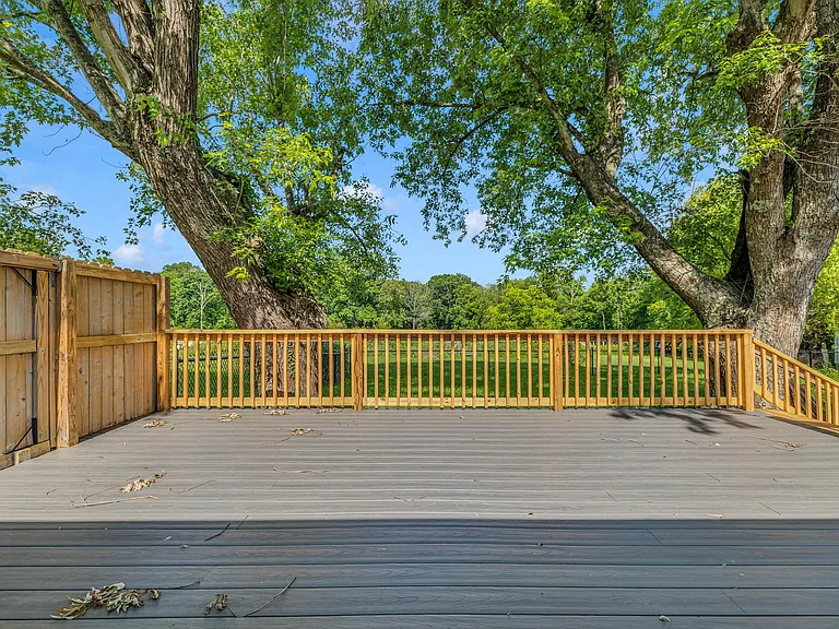 518 Twin Oak Dr — Photo 38
