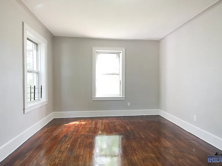474 Madison Ave #2 — Photo 9