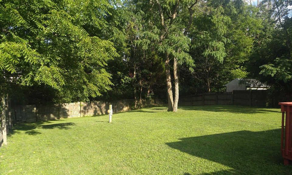 2nd image of 276 Deer Creek Dr