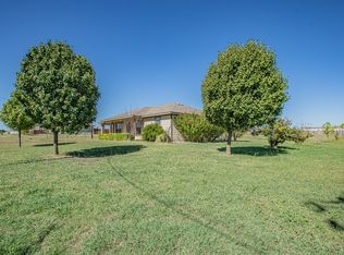 9017 Grazing Ct, Alvarado, TX 76009