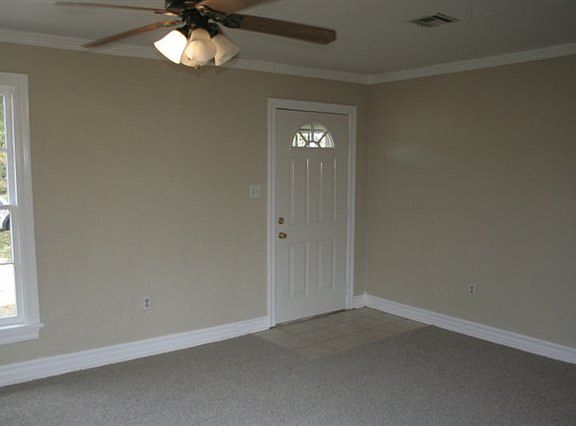 5th image of 1336 NW Cherry Ave
