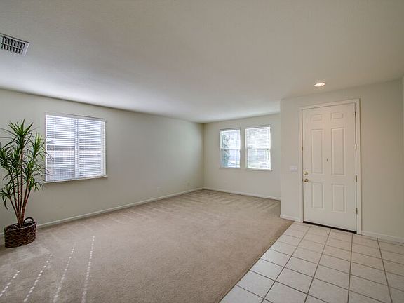 5th image of 1716 Braithwaite St