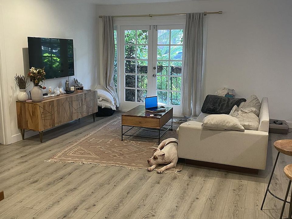 1st image of 1010 Palm Ave APT 102