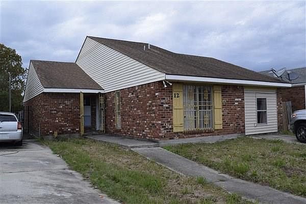 1st image of 12 Petit Bayou Ln