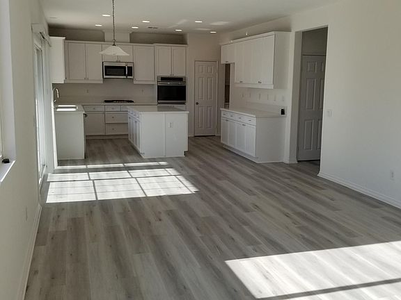 4th image of 16529 Tarano Ln