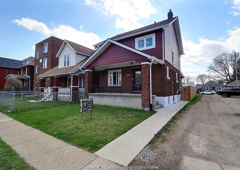 1st image of 883 Pillette Rd