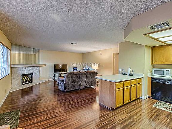 4th image of 1329 Pinto Rock Ln Unit 202