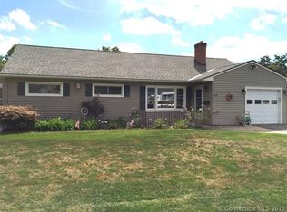 29 Elizabeth Dr, Manchester, CT 06042