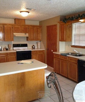 2nd image of 1729 Midlane Dr