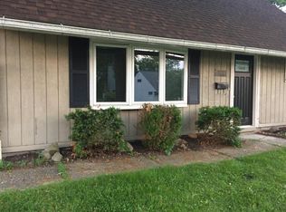 1630 Hanover St, Cuyahoga Falls, OH 44221