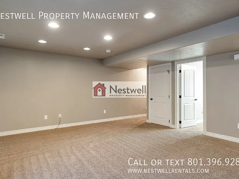 4631 W Vermillion Dr — Photo 13