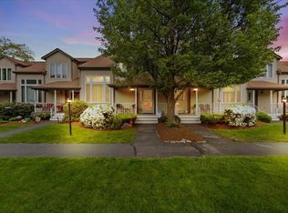 8 Willow Pond Dr #8, Rockland, MA 02370
