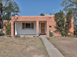 1105 Princeton Dr SE, Albuquerque, NM 87106