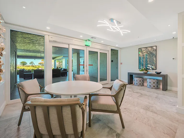 20 Seagate Dr #803 — Photo 42
