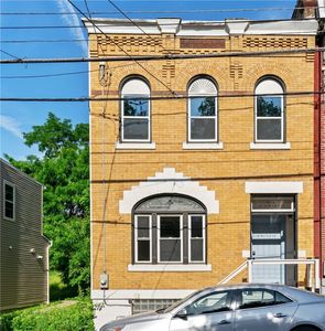 325 Dinwiddie St, Pittsburgh, PA, 15219