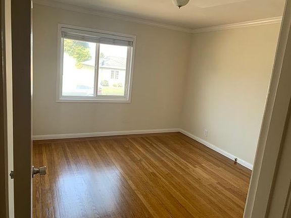 2nd image of 115 Anza Way