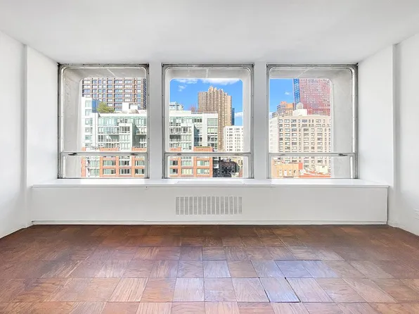 330 E 33rd St APT 7D, New York, NY 10016