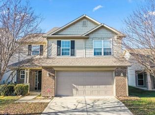 1676 Roundhouse Cir, Greenwood, IN 46143
