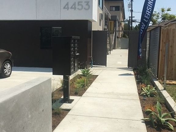 2nd image of 4453 North Ave APT 4