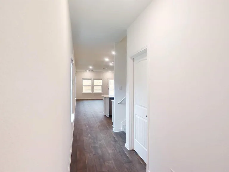 302 Gladiola Loop — Photo 4