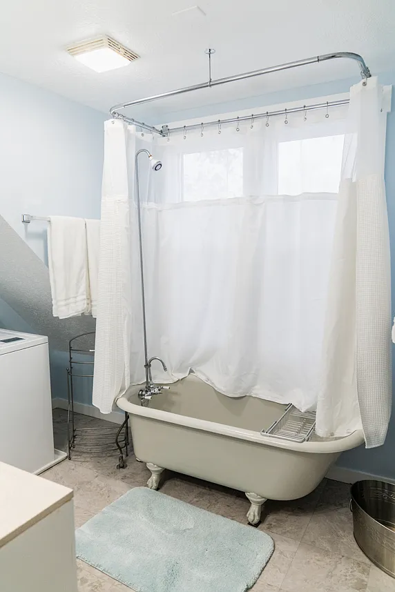 1 bed, 600 sqft, $1,800 — Photo 3