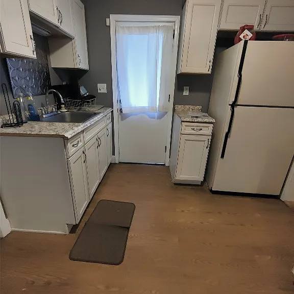 51 Allen St #1 — Photo 7