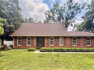 1513 Sherwood Dr, Bowling Green, KY 42103
