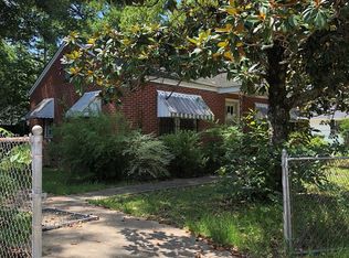 1261 Adams St, Grenada, MS 38901