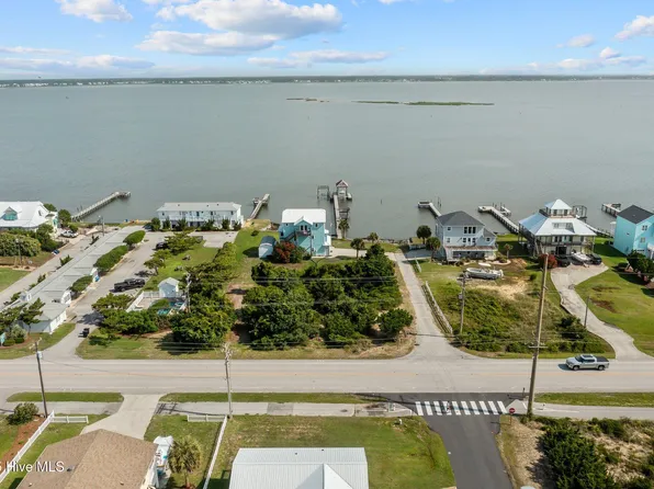 2302 Emerald Drive, Emerald Isle, NC 28594