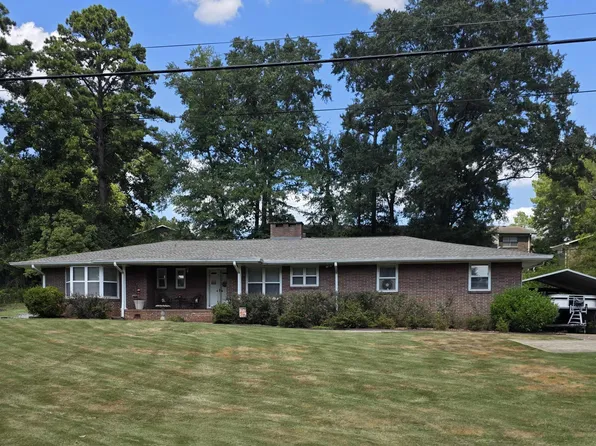 100 Linwood Dr, Bessemer, AL 35023