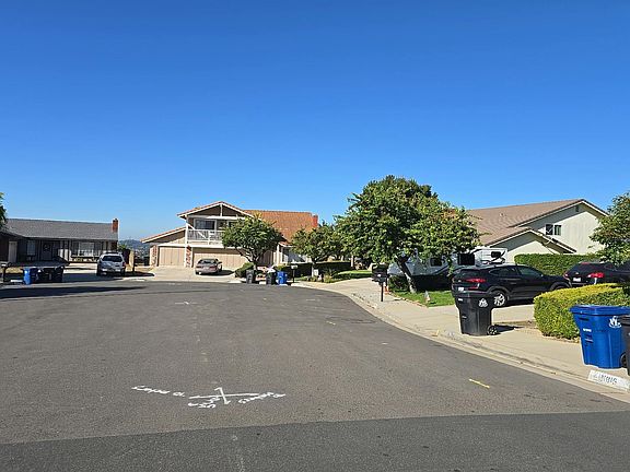5th image of 21809 Heatherlane Ct