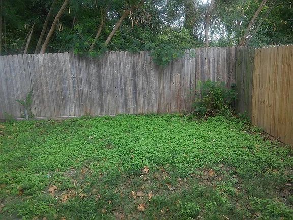 Yard for pet