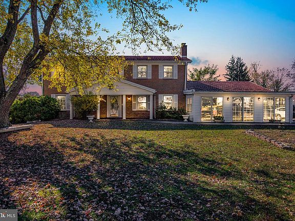 2nd image of 6811 Coolridge Dr