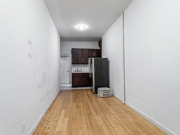 3rd image of 226 E 3rd St #2AA